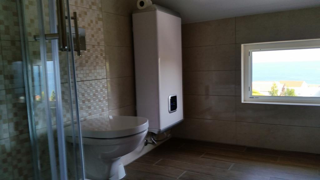 Apartments Lolita Bol Cameră foto